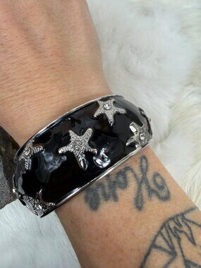 Black Enamel & Silver Tone Star Starfish Rhinestone Clamper Bracelet Cuff